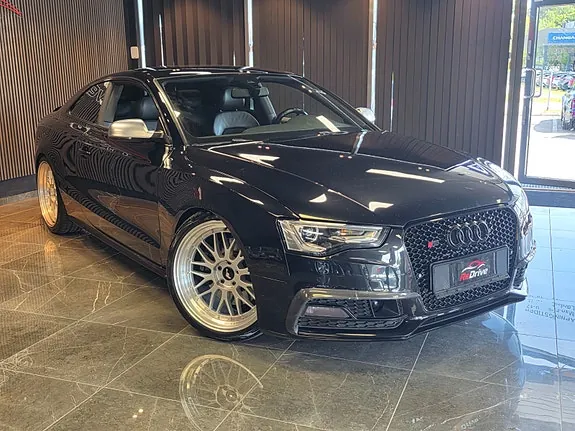 Audi S5 2013 photo 2