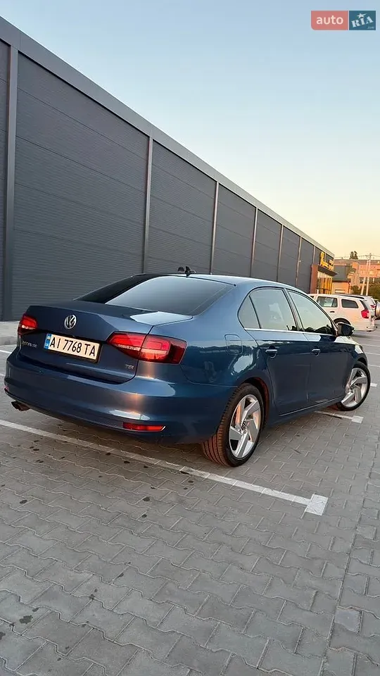Volkswagen Jetta 2017 photo 4