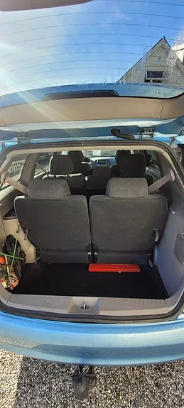Mitsubishi Grandis 2004 photo 4