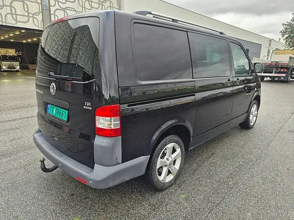 Volkswagen Transporter 2011 photo 3