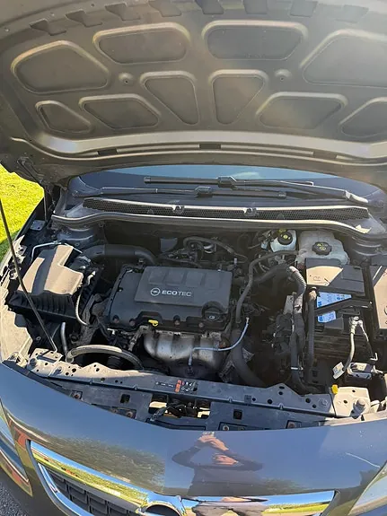 Opel Astra 2012 photo 5