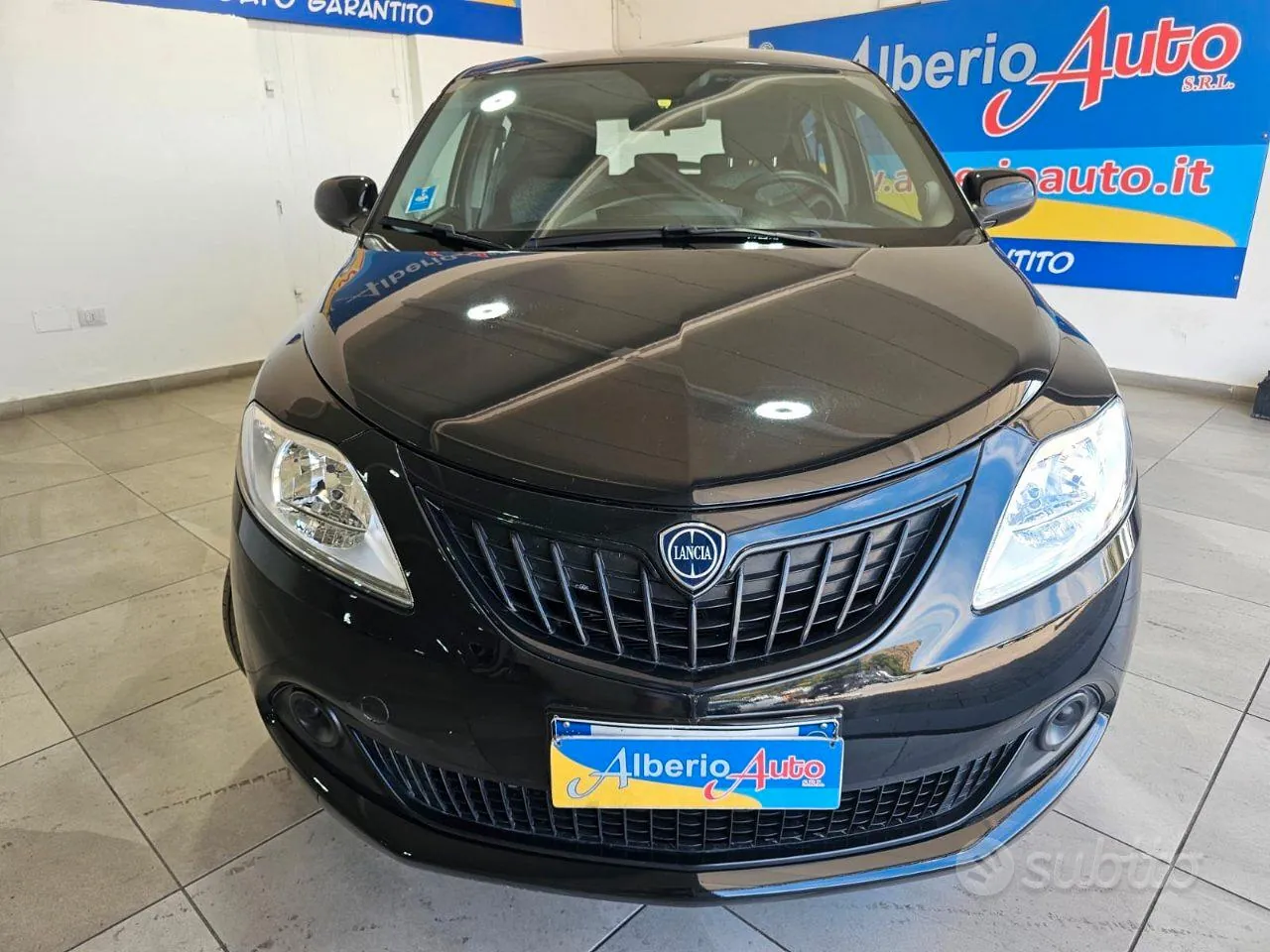 Lancia Ypsilon 2023 photo 2