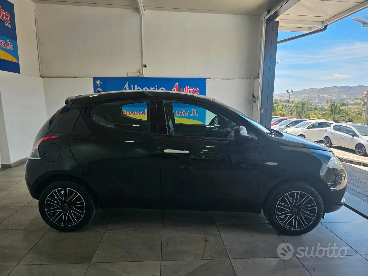 Lancia Ypsilon 2023 photo 4