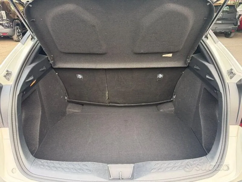 Toyota C-Hr 2022 photo 5