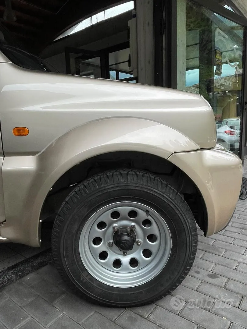 Suzuki Jimny 2008 photo 3