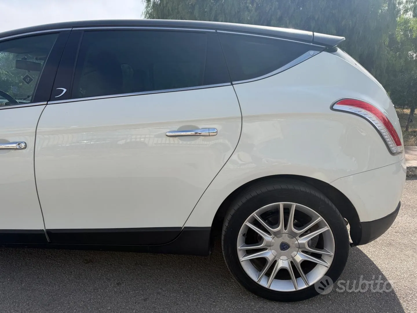 Lancia Delta 2010 photo 4