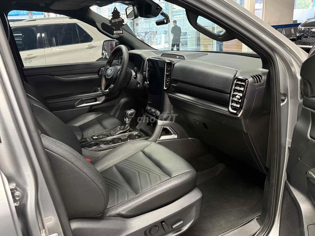 Ford Everest 2023 photo 5