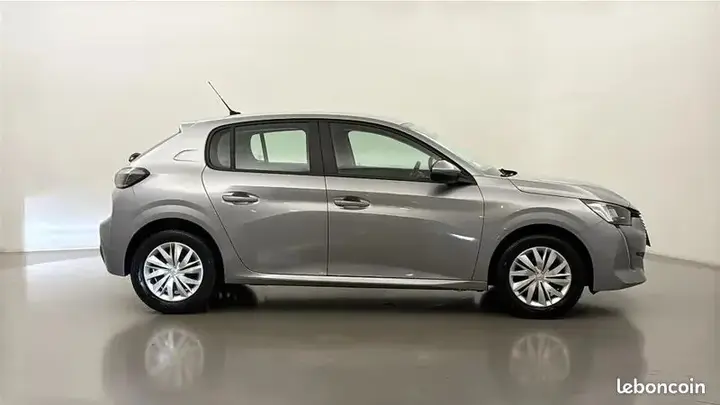 Peugeot 208 2021 photo 4