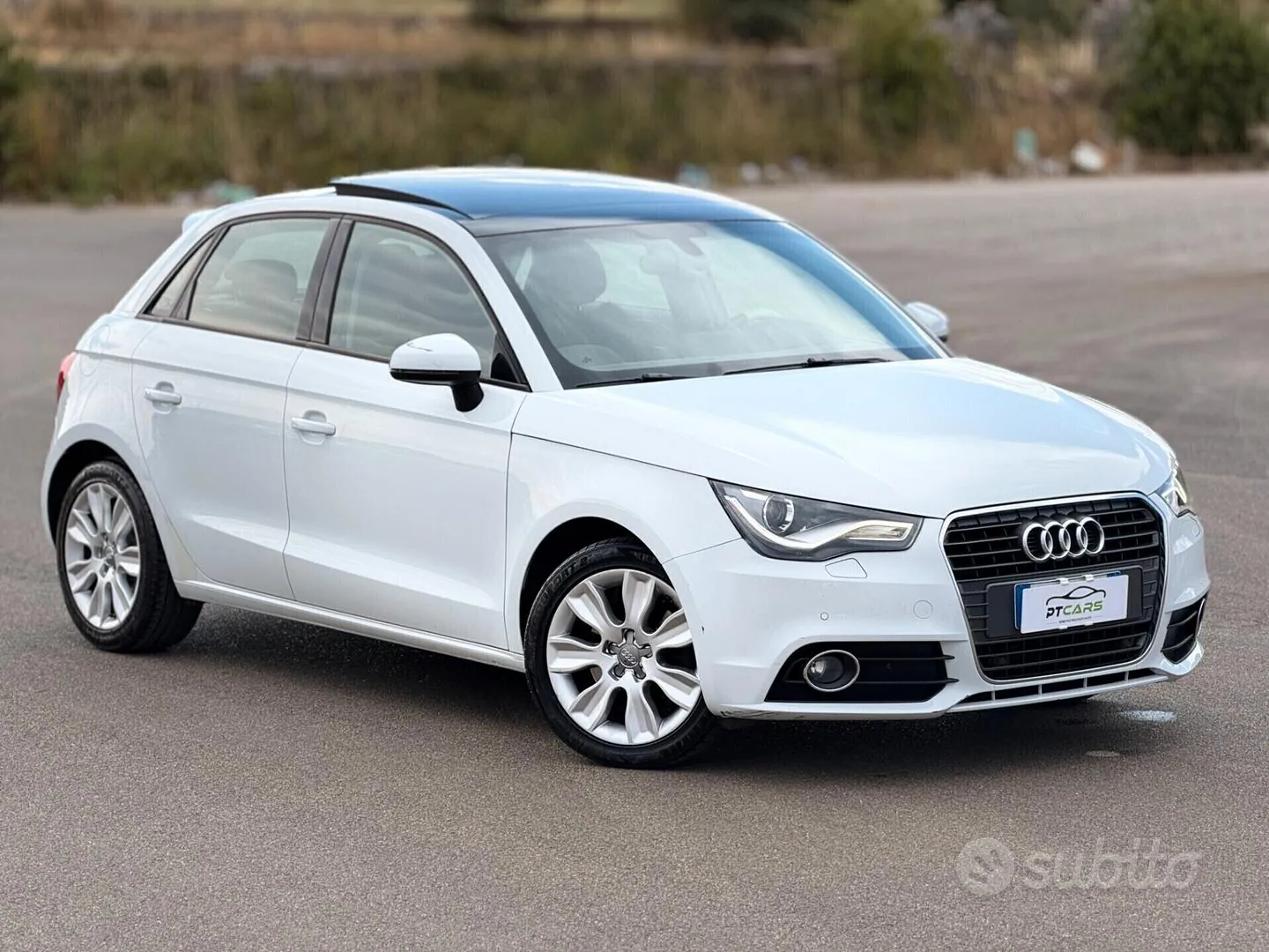 Audi A1 2012 photo 2