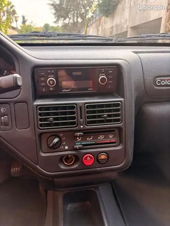 Peugeot 106