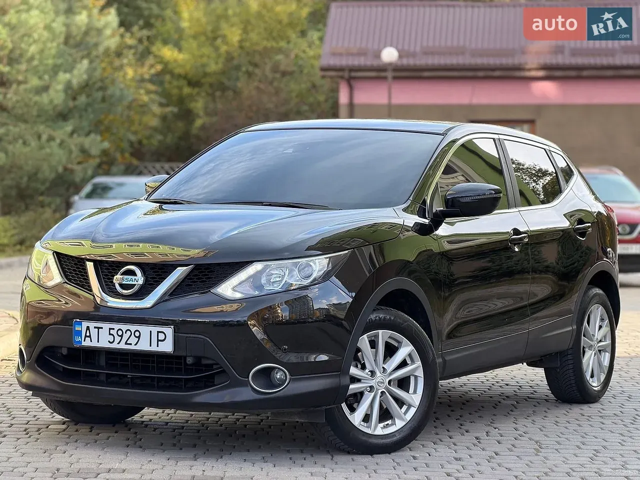 Nissan Qashqai 2015 photo 2