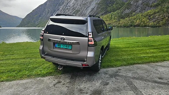 Toyota Land Cruiser 2021 photo 4