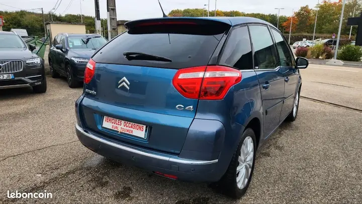 Citroen C4 Picasso 2009 photo 5