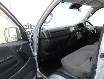 Toyota Hiace 2021 photo 5