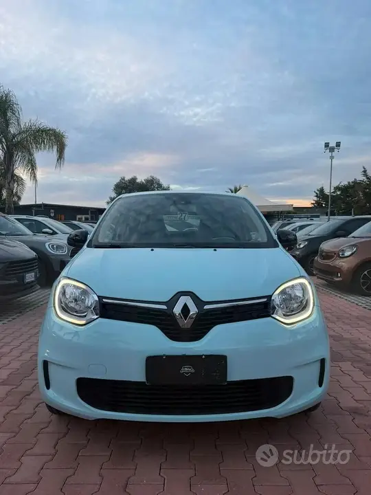 Renault Twingo 2024 photo 2
