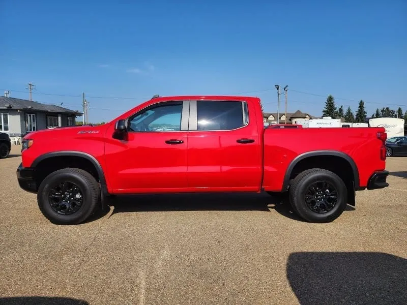 Chevrolet Silverado 1500 2022 photo 3
