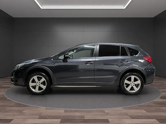 Subaru Xv 2012 photo 2