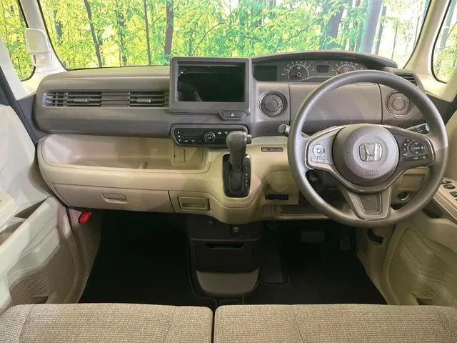 Honda N-Box 2019 photo 2