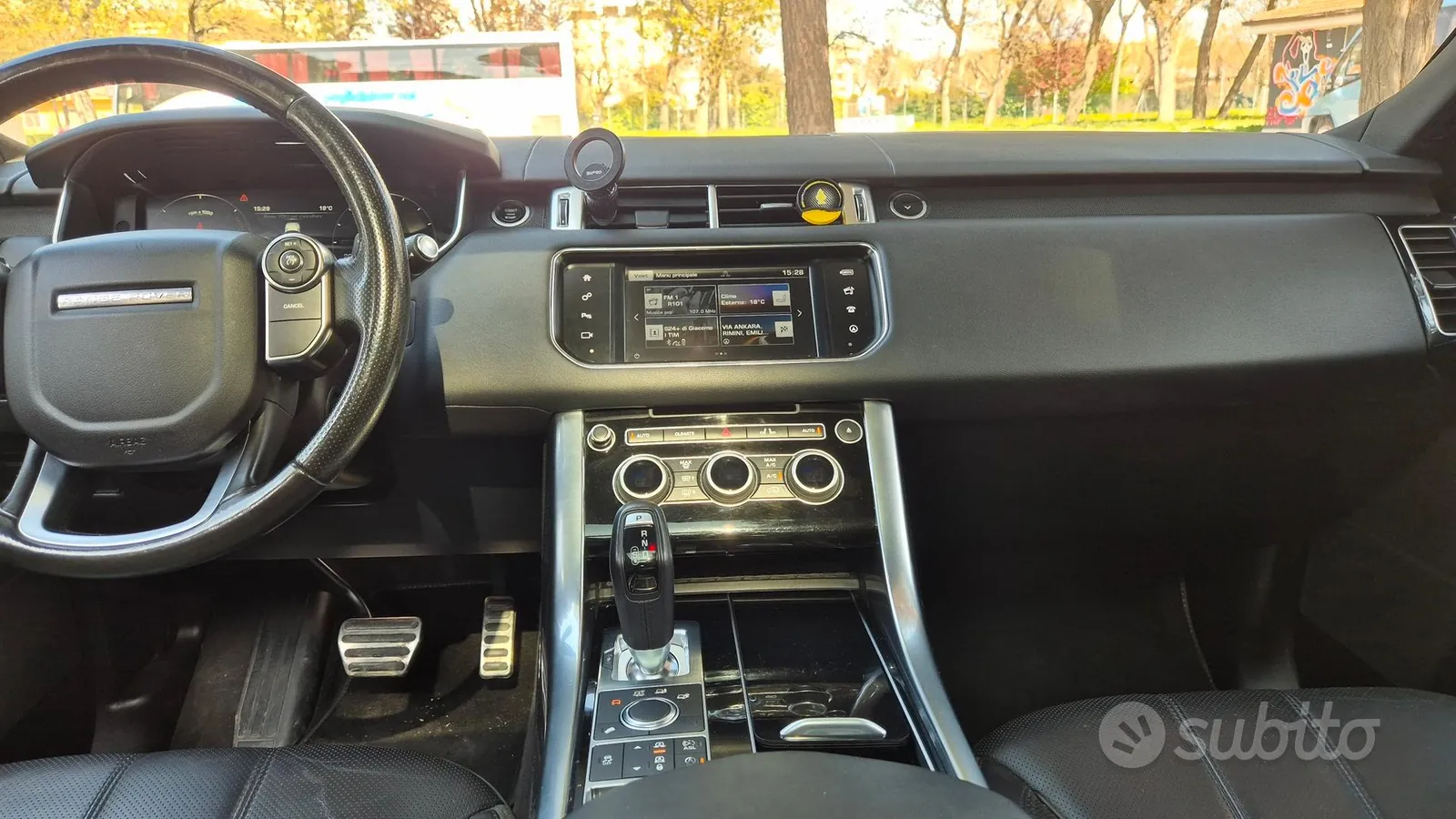 Land Rover Range Rover Sport 2017 photo 3