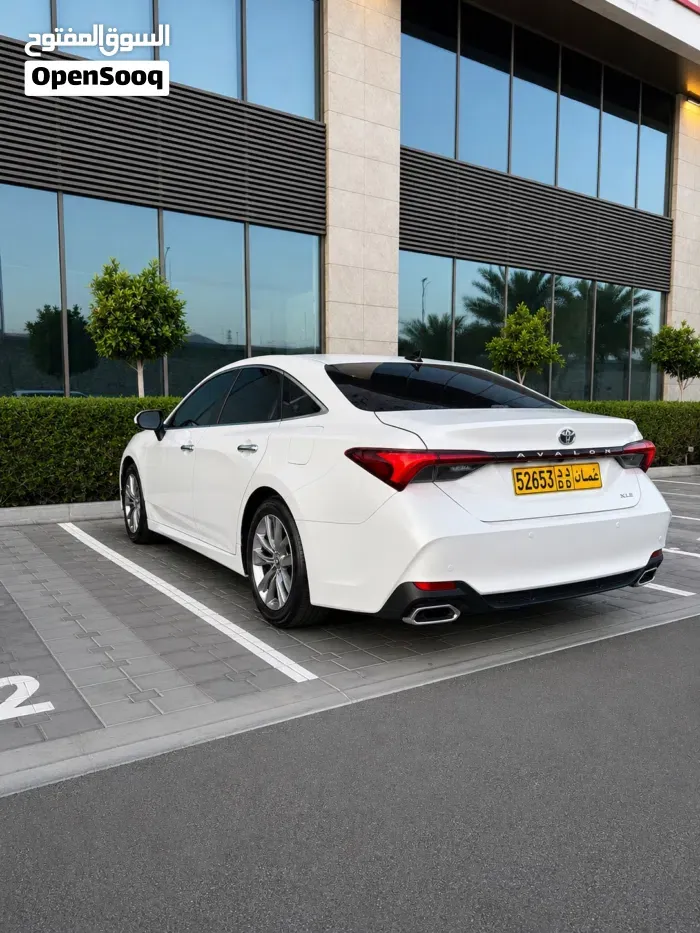 Toyota Avalon 2021 photo 3