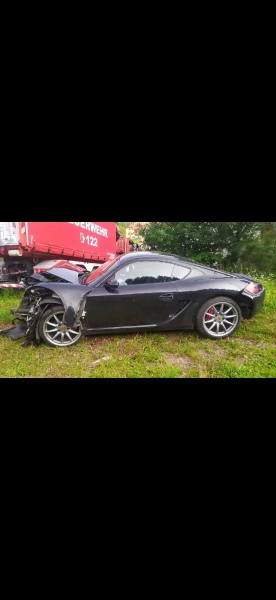 Porsche Cayman 2006 photo 2