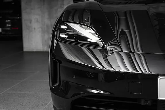 Porsche Taycan 2026 photo 4