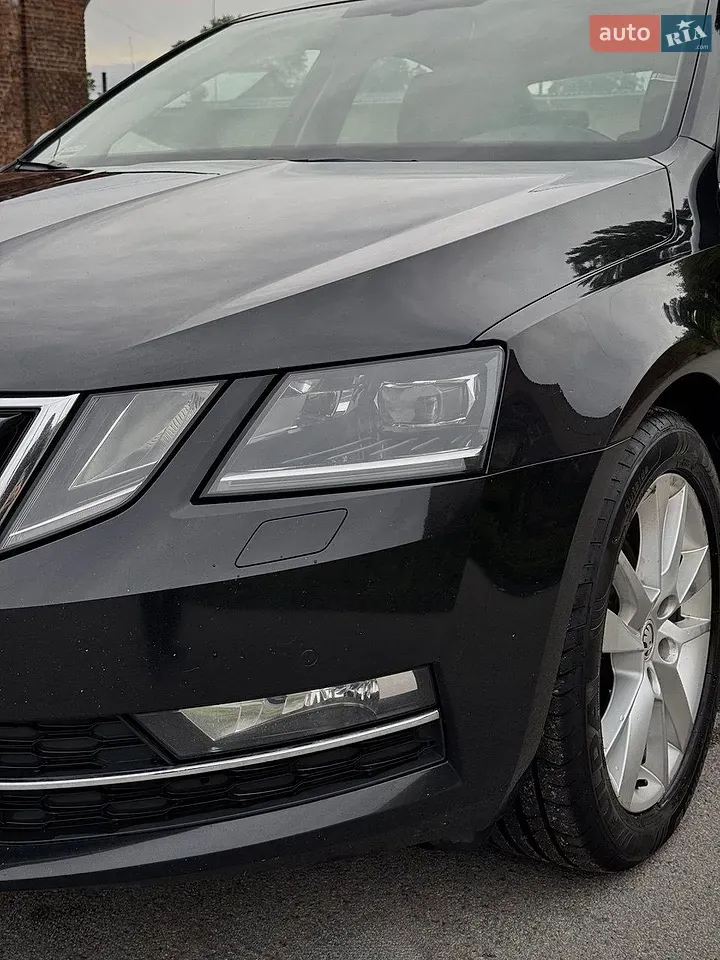 Skoda Octavia 2018 photo 2