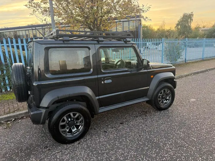 Suzuki Jimny 2026 photo 5