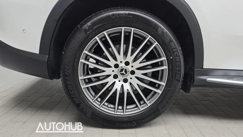 Mercedes-Benz Glc-Class 2023 photo 5