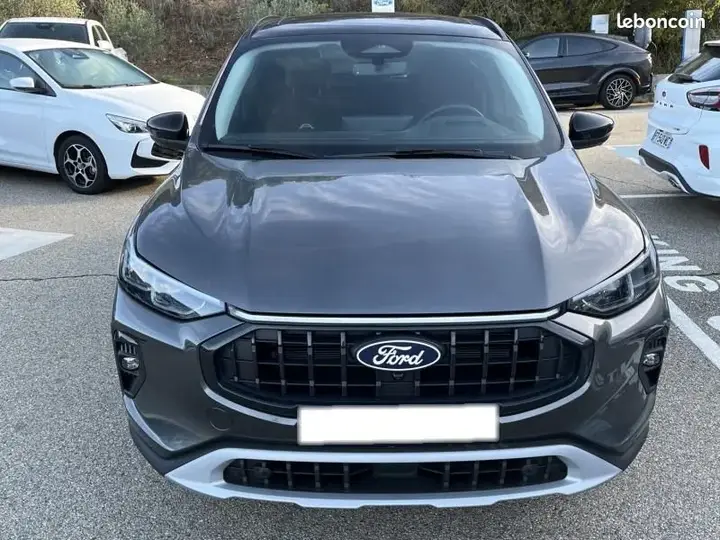 Ford Kuga 2025 photo 2