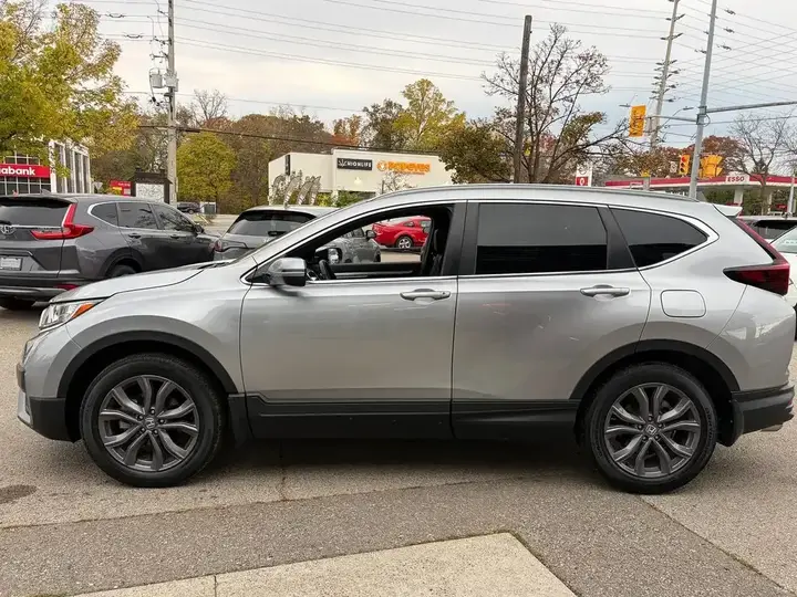 Honda Cr-V 2022 photo 2