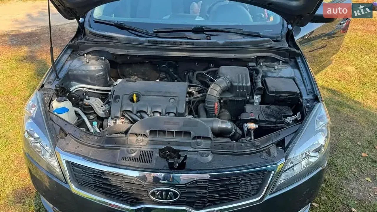 Kia Ceed 2010 photo 5