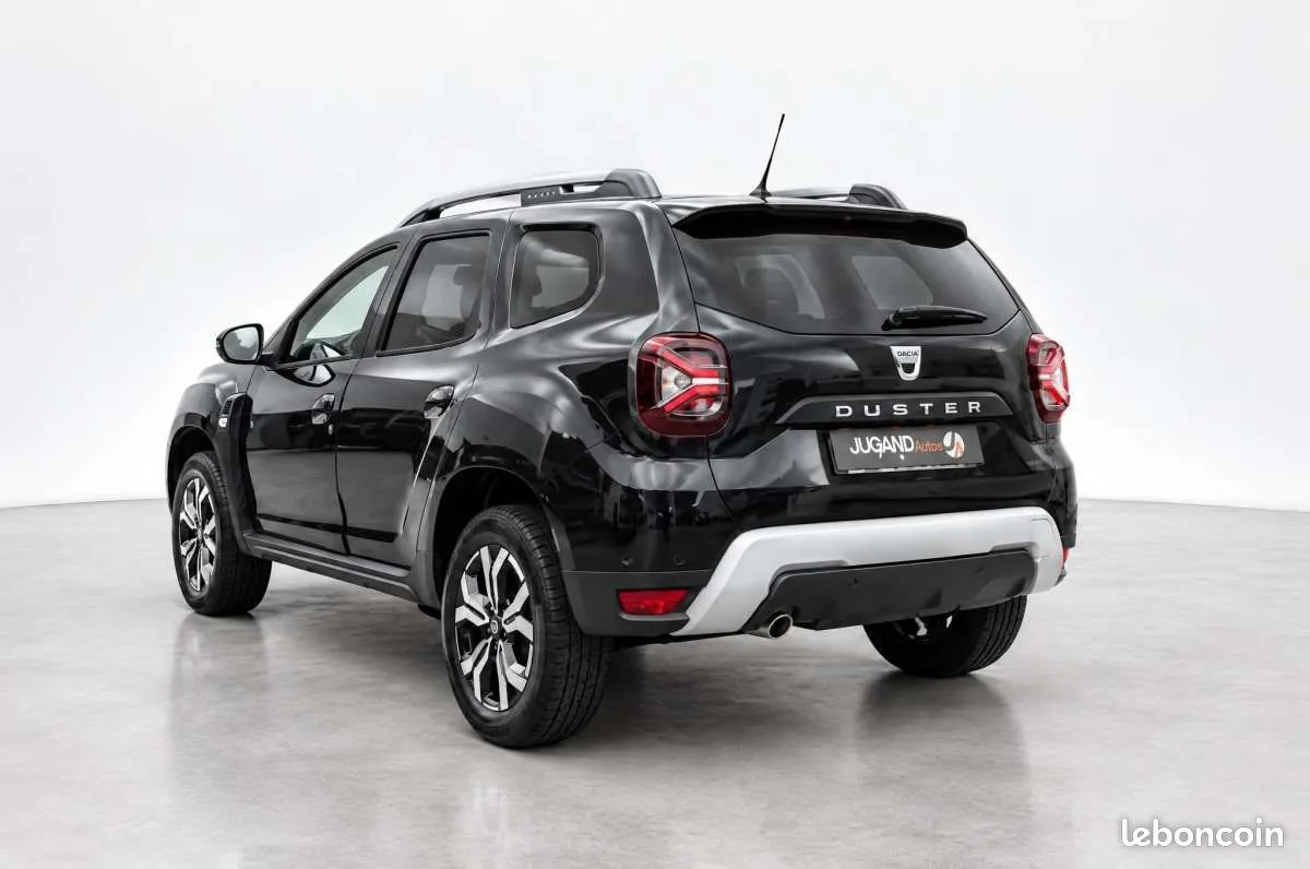 Dacia Duster 2022 photo 2