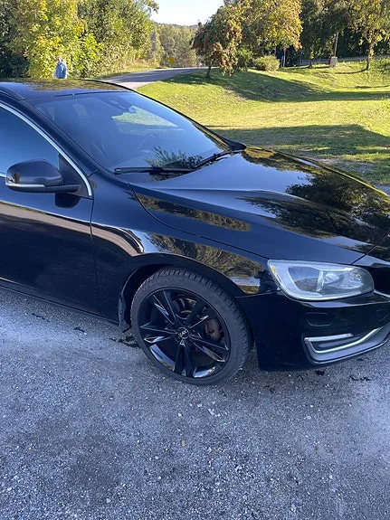 Volvo V60 2014 photo 2