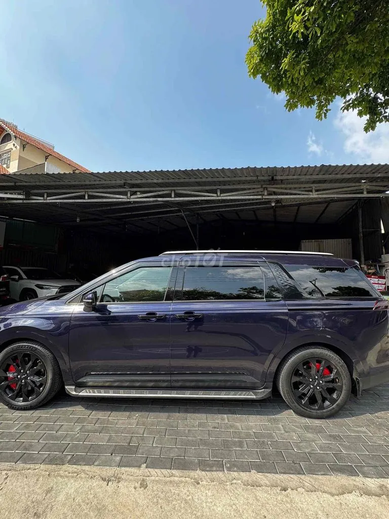 Kia Carnival 2023 photo 3
