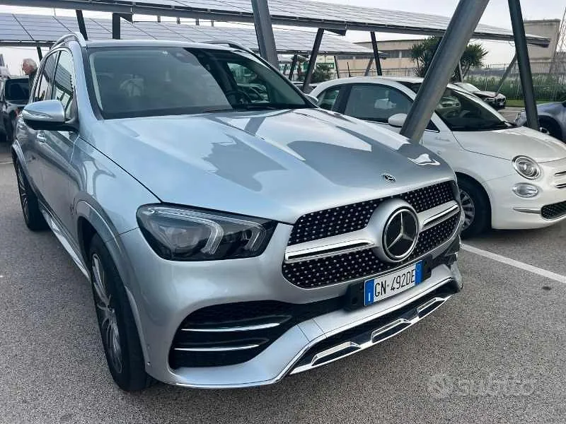Mercedes-Benz Gle 300 D Mhev Premium Plus 4Matic 2023 photo 4