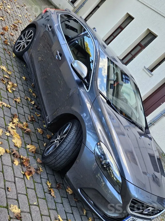 Volvo V40 2013 photo 4