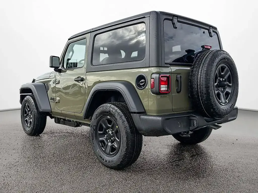 Jeep Wrangler 2026 photo 3