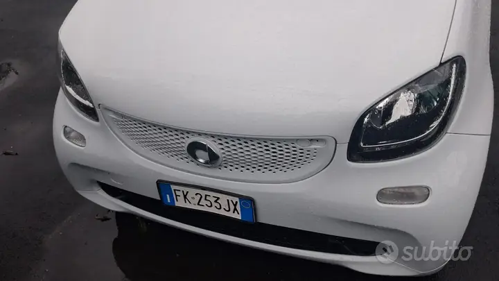Smart Fortwo 2017 photo 2