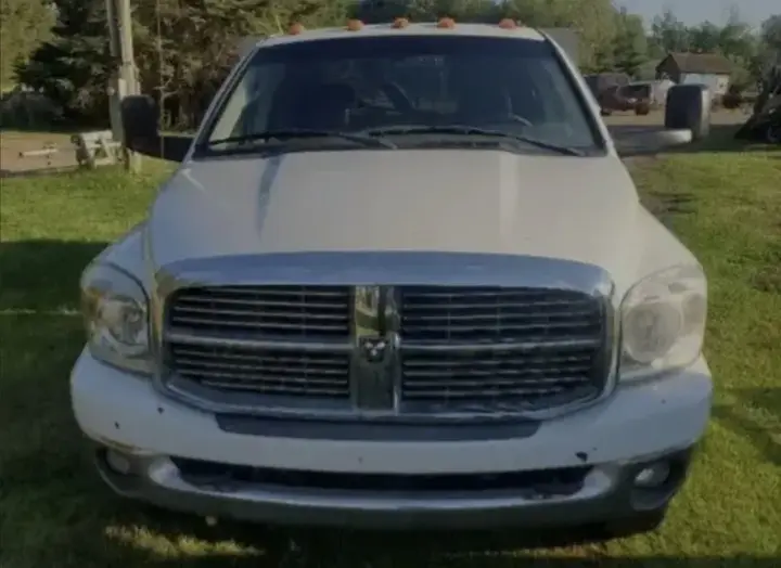 Dodge 3500 2008 photo 2