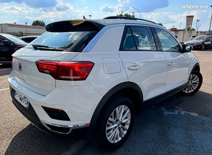 Volkswagen T-Roc 2019 photo 3