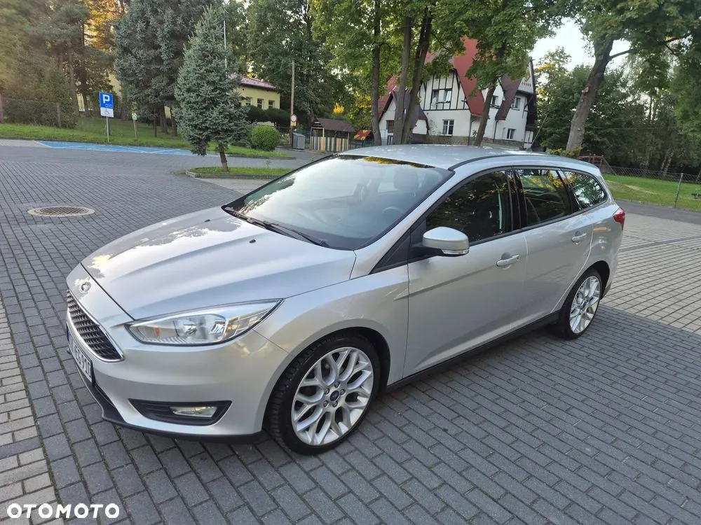 Ford Focus 2017 photo 2