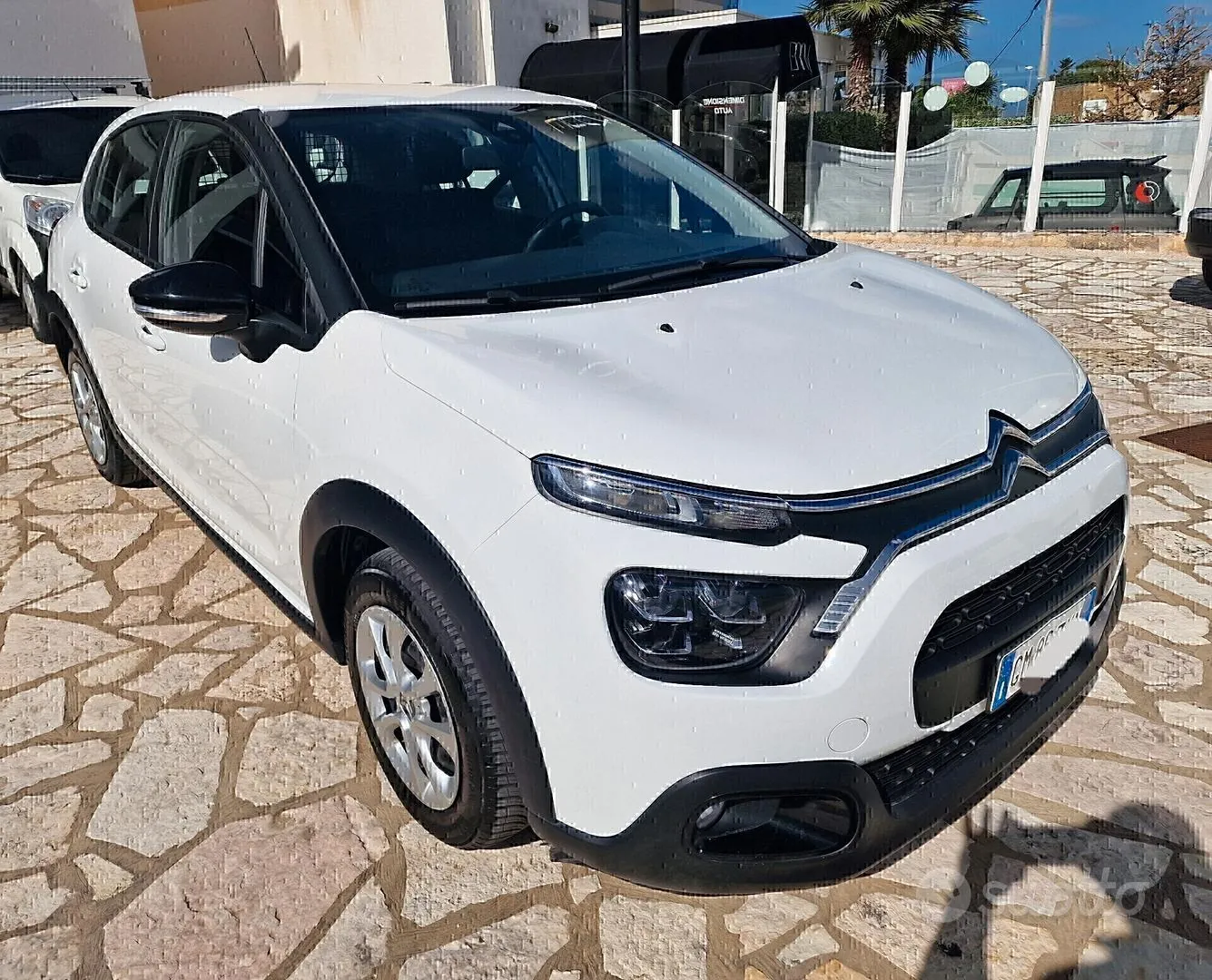 Citroen C3 2023 photo 3