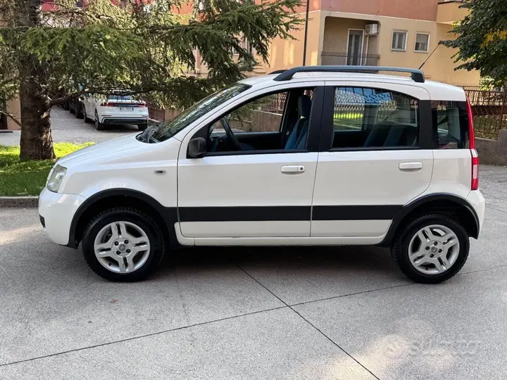 Fiat Panda 2008 photo 2