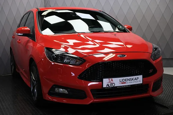 Ford Focus 2016 photo 5