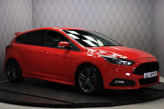 Ford Focus 2016 photo 3