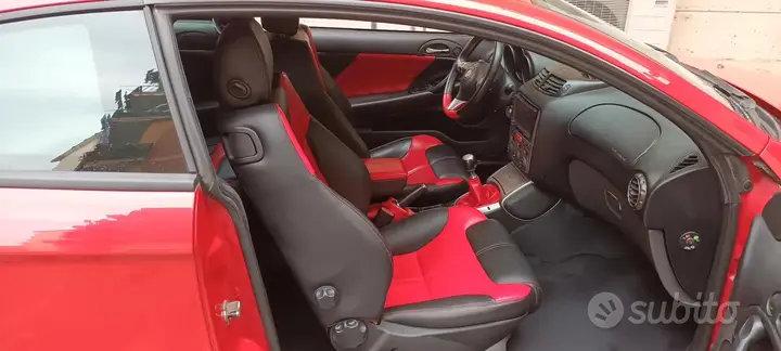 Alfa Romeo Gt 2004 photo 5