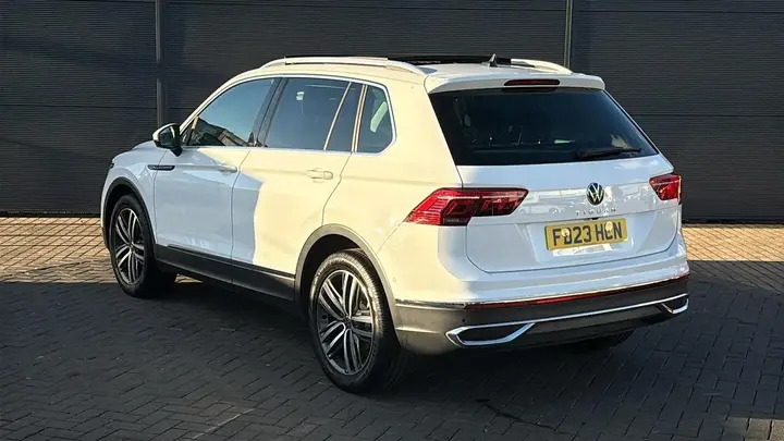 Volkswagen Tiguan 2023 photo 3