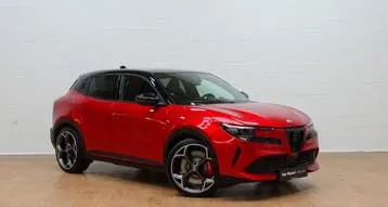 Alfa Romeo Junior 2025 photo 2