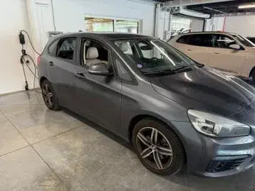 BMW 218I